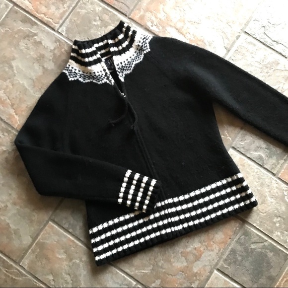 ⭐️BOGO FREE⭐️ GAP timeless zip front cardi wool sweater - Picture 2 of 8